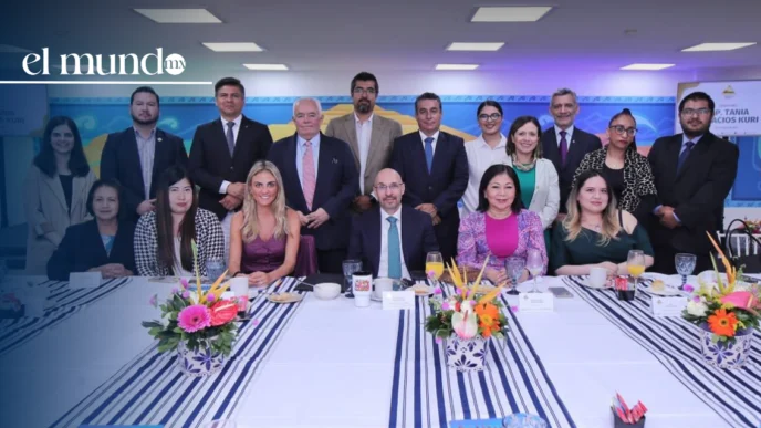 Sector turístico y legisladores acuerdan foros especializados para abordar desafíos fiscales y de seguridad