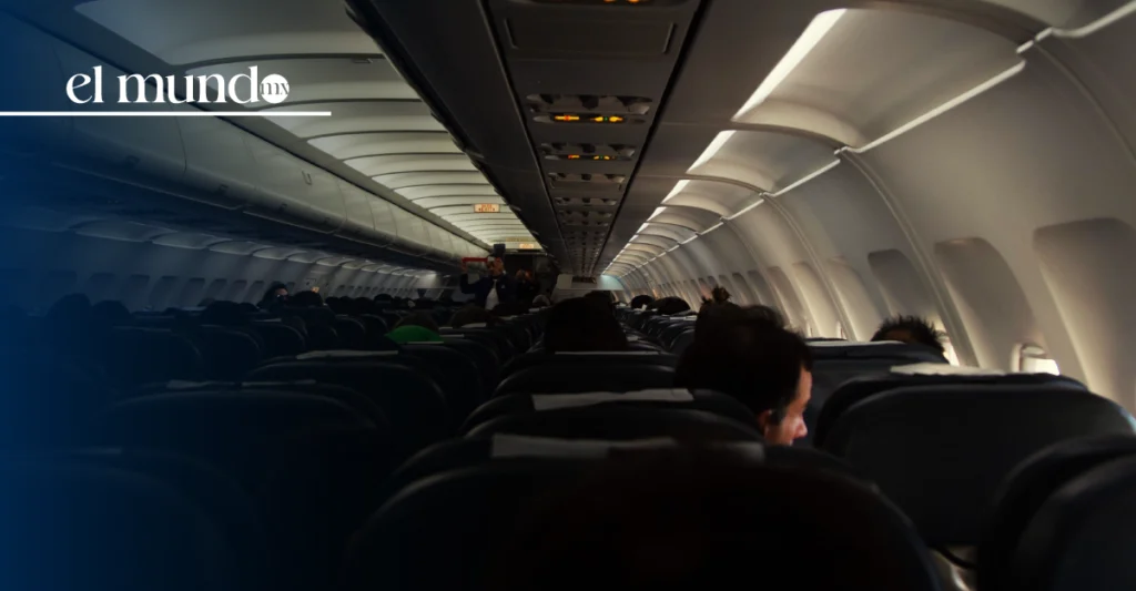 ¿Viajar de día o de noche? Descubre cuándo es más seguro volar en avión ¿Viajar de día o de noche? Descubre cuándo es más seguro volar en avión