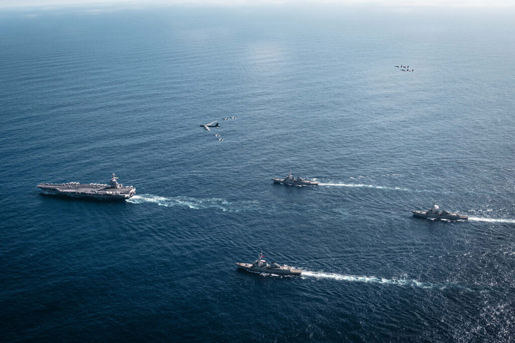 El portaaviones Gerald Ford de EEUU avanza en el Atlántico