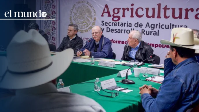 Gobierno de México logra acuerdos con agricultores y transportistas