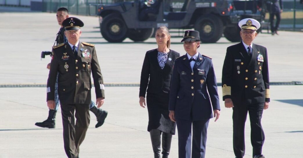 Sheinbaum encabeza la conmemoración del 111 Aniversario de la Fuerza Aérea Mexicana