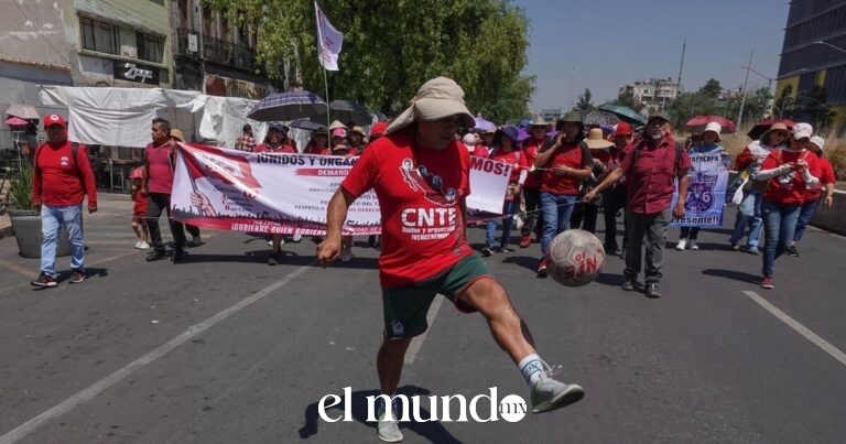 CNTE alista huelga nacional y plantón en el Zócalo previo al Mundial 2026