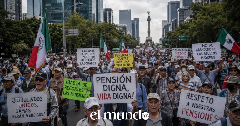 Jubilados anuncian megamarcha en CDMX este 25 de mayo: partirán del Senado al Zócalo