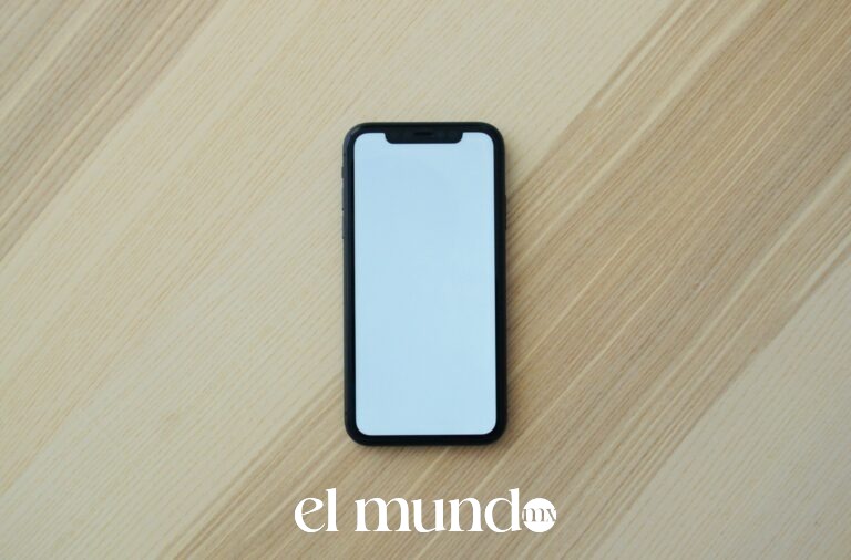 Congreso de CDMX aprueba regular el uso de celulares en primarias y secundarias sin prohibirlos