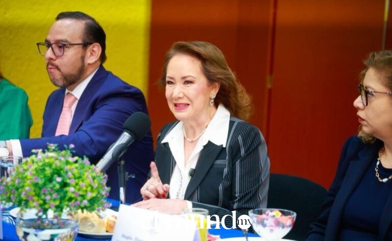 Yasmín Esquivel se reúne con magistrados laborales y defiende la certeza jurídica del sistema judicial mexicano Yasmín Esquivel se reúne con magistrados laborales y defiende la certeza jurídica del sistema judicial mexicano