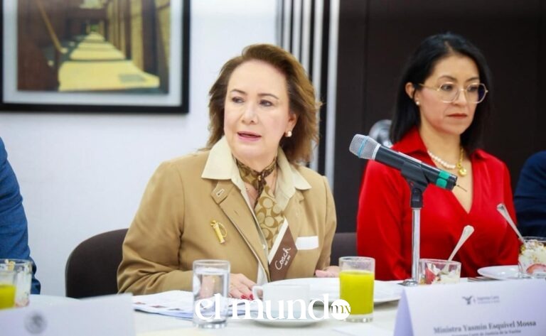 Yasmín Esquivel pide cambiar fecha de elección judicial 2027