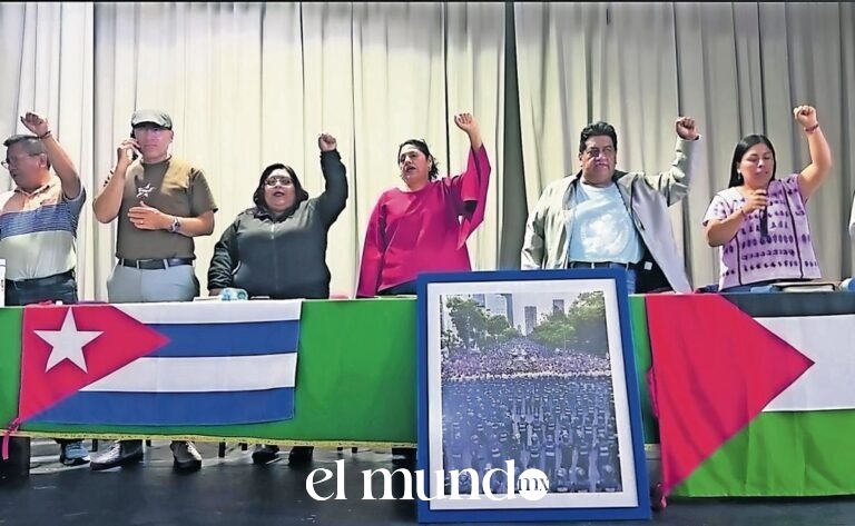 CNTE rechaza propuestas del gobierno y mantiene huelga nacional por tercera semana consecutiva
