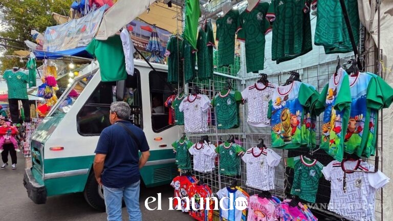 Canaco CDMX alerta que piratería de artículos del Mundial podría rebasar los 400 millones de pesos Canaco CDMX alerta que piratería de artículos del Mundial podría rebasar los 400 millones de pesos