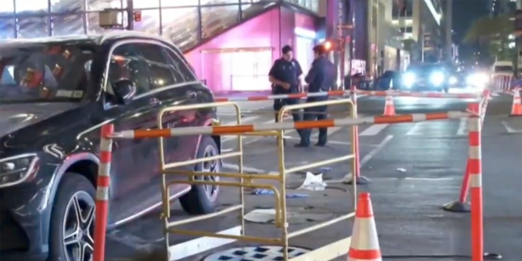 Familia demanda a Con Edison tras muerte en alcantarilla de NYC Boca de alcantarilla sin tapa en una calle de Manhattan, Nueva York, donde ocurrió el accidente fatal