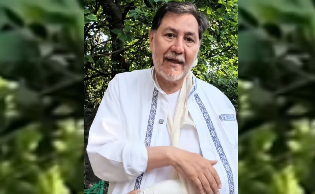 Noroña se fractura la muñeca tras caída en Tepoztlán Gerardo Fernández Noroña, presidente del Senado, con yeso en la muñeca tras sufrir caída en Tepoztlán