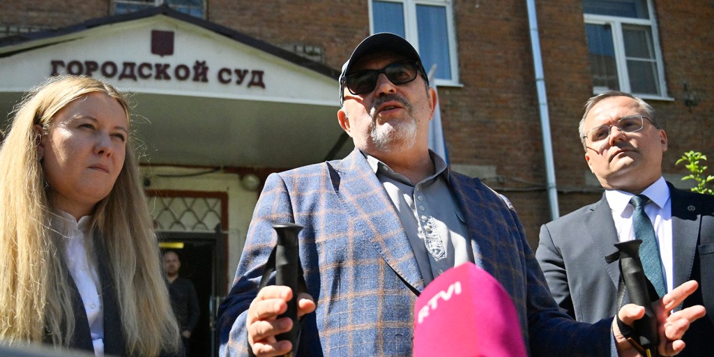 Boris Nadezhdin abandona la política opositora en Rusia tras veto electoral Boris Nadezhdin, político opositor ruso de 63 años, quien anunció su retiro de la política tras ser inhabilitado para participar en elecciones
