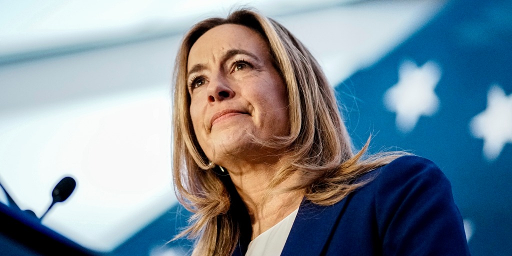 Nueva Jersey: 6,600 no ciudadanos fueron registrados para votar por error Gobernadora de Nueva Jersey Mikie Sherrill en conferencia de prensa sobre el error en el sistema de registro electoral
