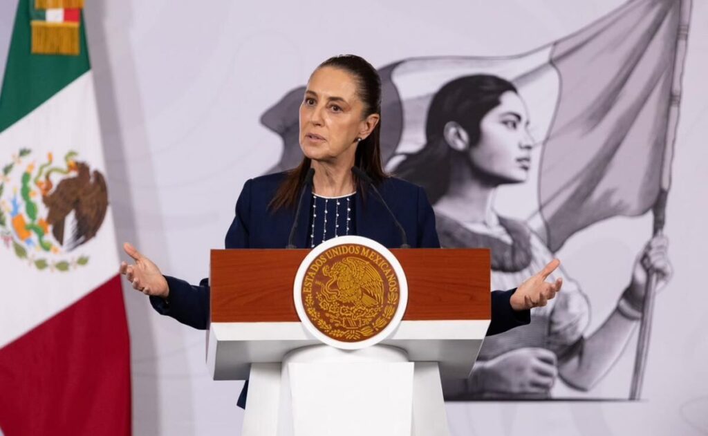 México ha hecho todo lo humanamente posible ante revisión del T-MEC: Sheinbaum Claudia Sheinbaum durante conferencia matutina en Palacio Nacional abordando la revisión del T-MEC