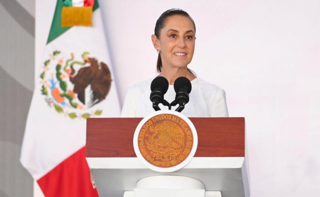 Claudia Sheinbaum durante la conferencia mañanera del 27 de julio de 2026 en Palacio Nacional