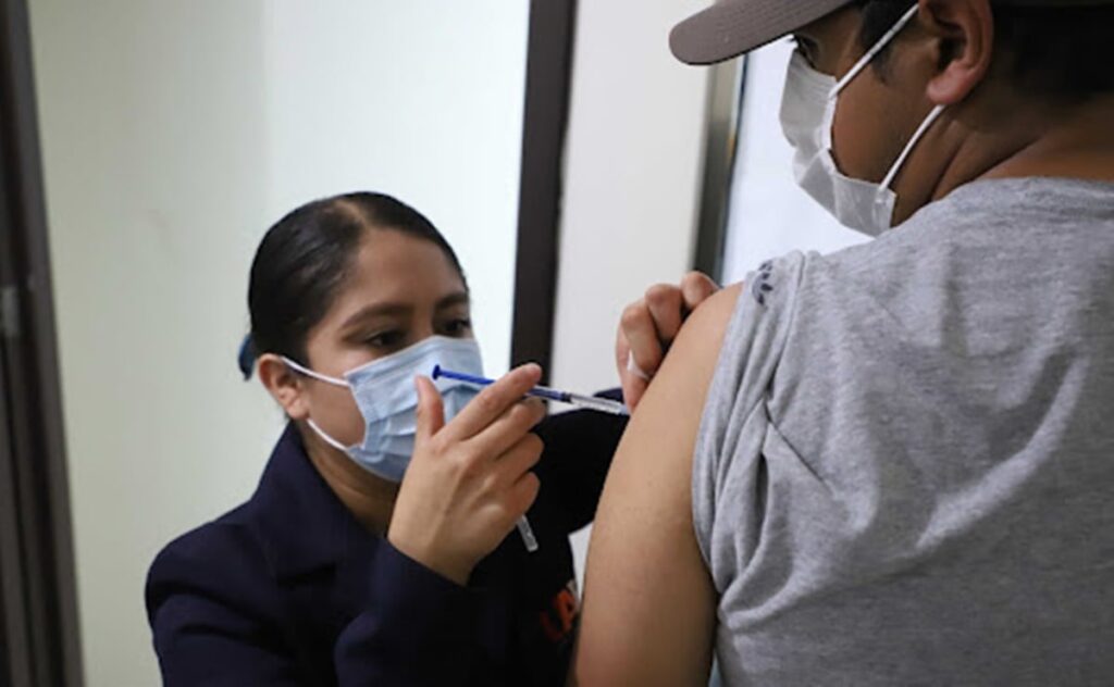 Campaña de vacunación contra el sarampión en México ante aumento de contagios y 45 fallecimientos en 18 meses