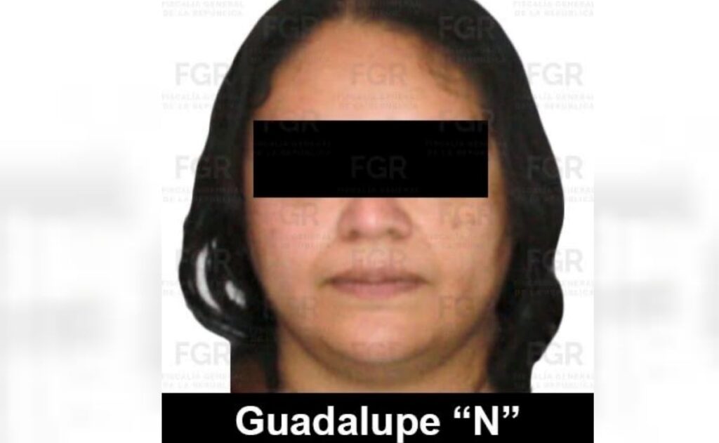 Autoridades federales realizan detención de presunta integrante de red de huachicol fiscal en Ciudad de México