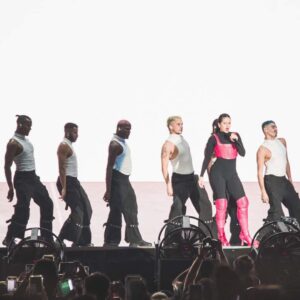 Rosalía en concierto durante su gira LUX en México