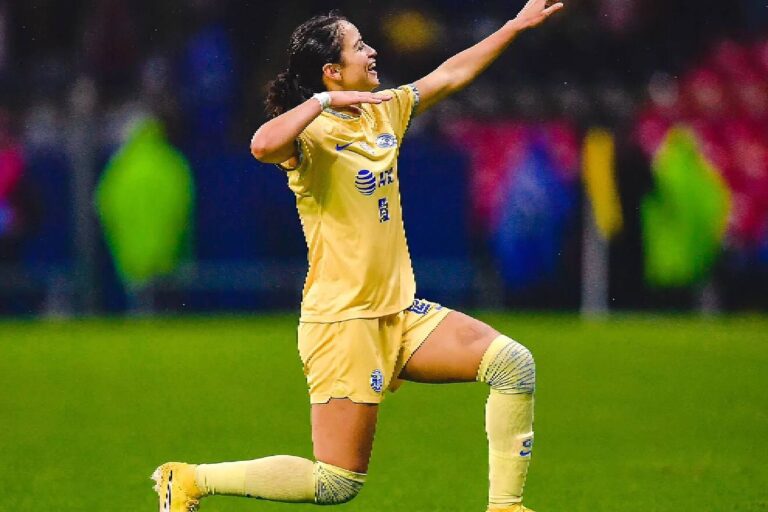 Scarlett Camberos, delantera del Club América Femenil, primera mexicana nominada al Balón de Oro Femenil 2026